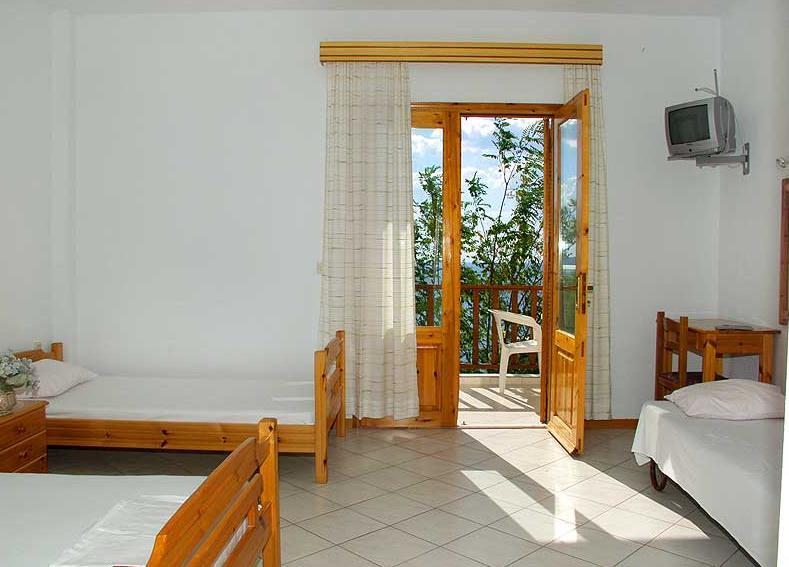 Studios Thanasis Лименария Номер фото